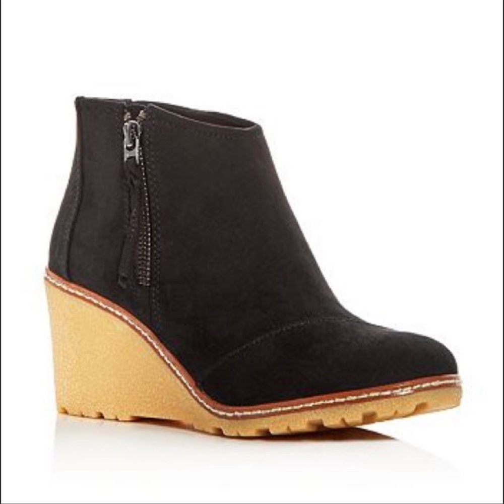 Toms Avery bootie in black